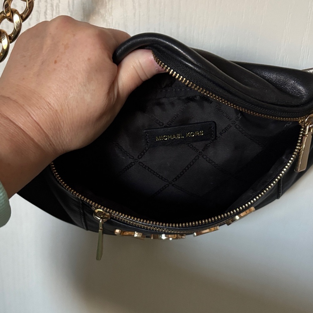 Michael Kors Black and Gold Crossbody Bag - Picture 4 of 8